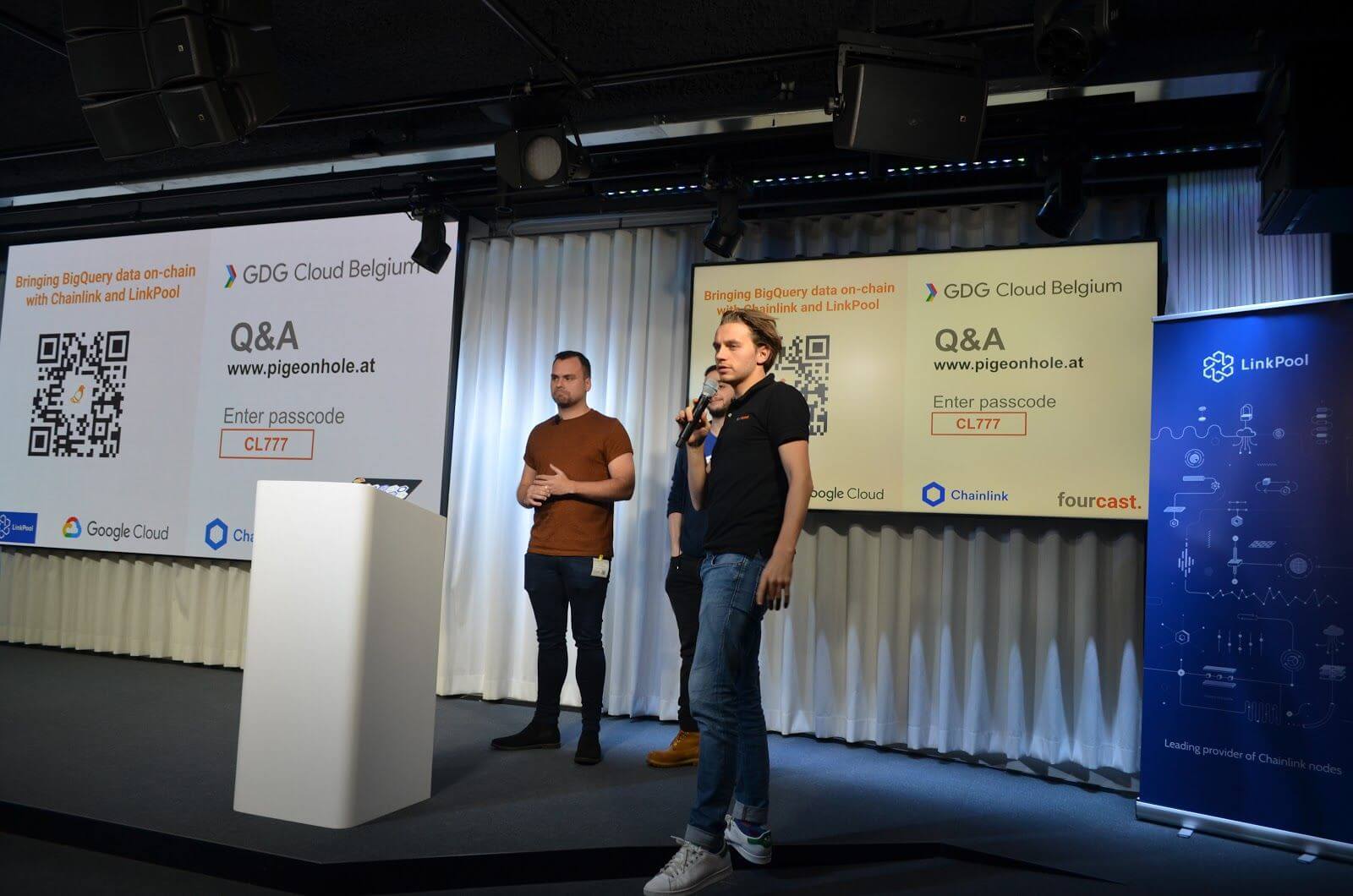 Niels Buekers, Head of Google Cloud Platform at Fourcast, and Jonny Huxtable, Co-founder of LinkPool, talk at a community meetup in Brussels about bringing Google’s BigQuery data on-chain using Chainlink