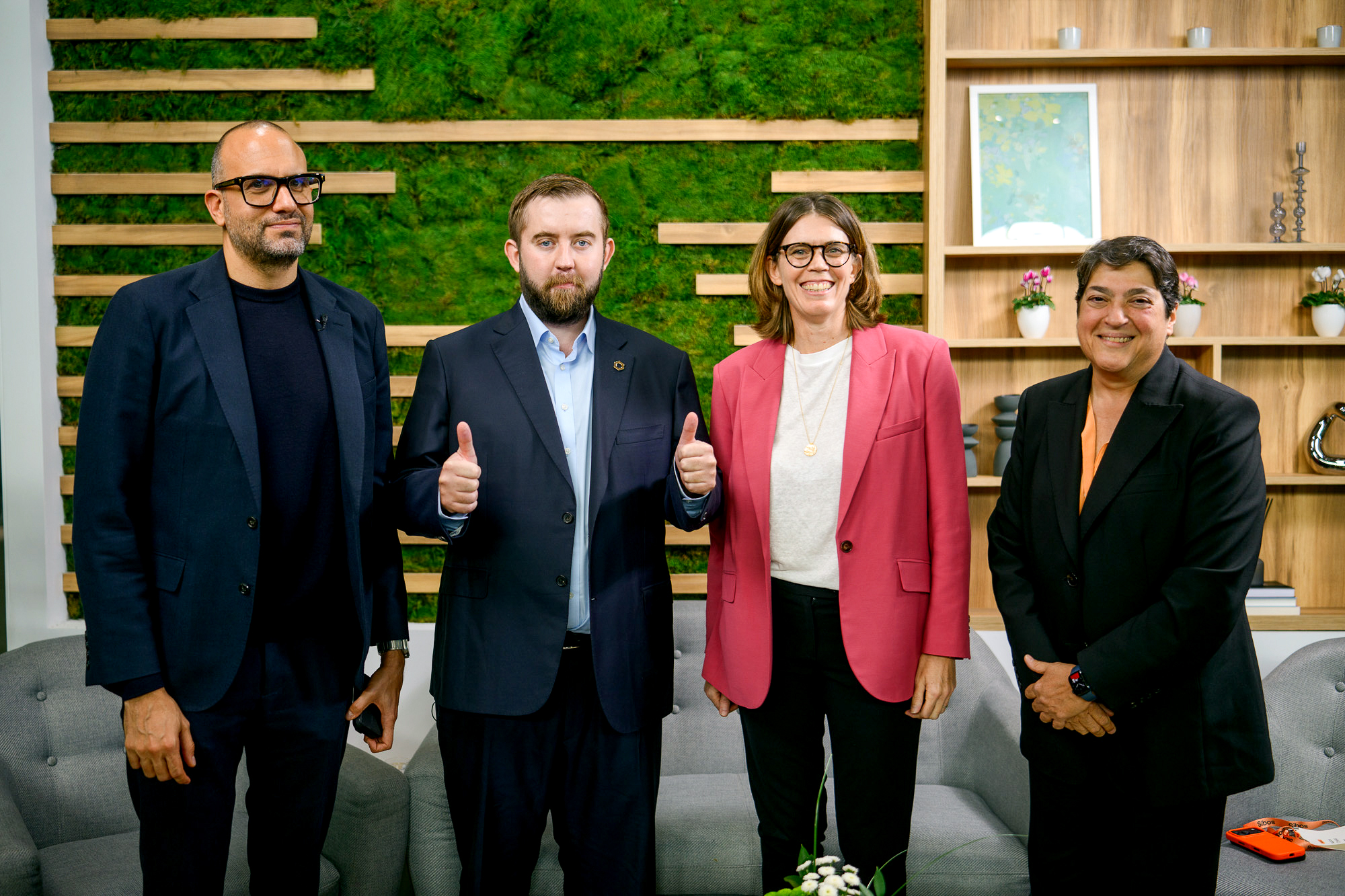 Swift, Chainlink, Euroclear, and DTCC Sibos 2025